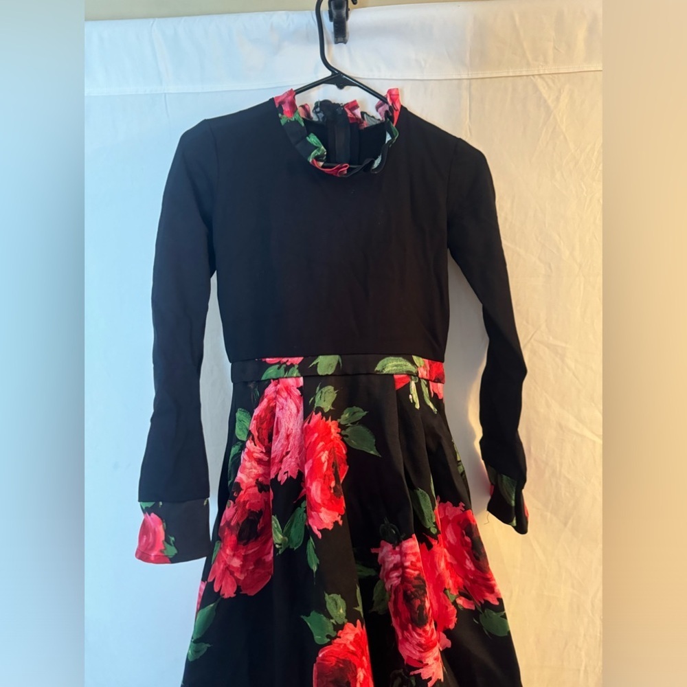 Black long sleeve floral maxi dress size small - Picture 3 of 8
